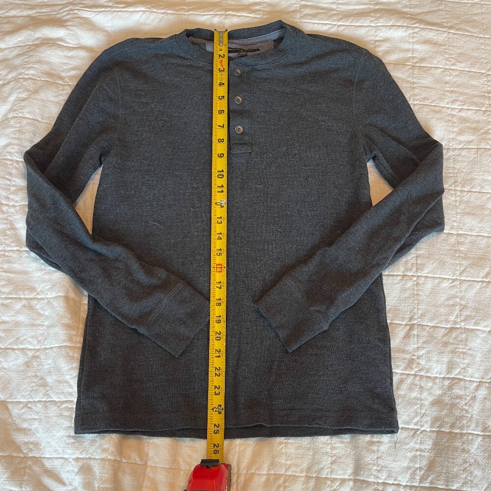 Banana Republic Long Sleeve Henley Shirt